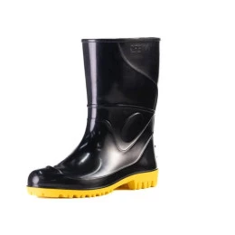 Bota de PVC Cano Médio 28cm Preta com Solado Amarelo - Innpro | CA - 36025